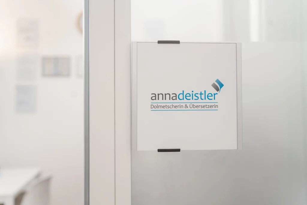 Büroschild von anna deistler Dolmetscherin und Übersetzerin in Hamburg
